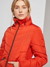 Steppjacke mit Fellkragen - Frauen - Strong Red Steppjacke mit Fellkragen - Frauen - Strong Red - 9 - TOM TAILOR