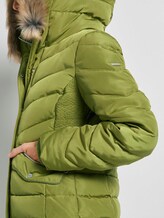 Pufferjacke mit Kunstfell-Kapuze - Frauen - wood green Pufferjacke mit Kunstfell-Kapuze - Frauen - wood green - 10 - TOM TAILOR