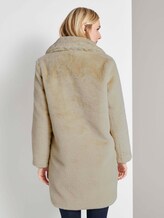 Weicher Faux-Fur Mantel - Frauen - warm sand beige Weicher Faux-Fur Mantel - Frauen - warm sand beige - 2 - TOM TAILOR