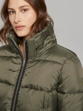 Kurze Pufferjacke mit Kapuze - Frauen - deep olive green Kurze Pufferjacke mit Kapuze - Frauen - deep olive green - 10 - TOM TAILOR Denim