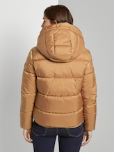Kurze Pufferjacke mit Kapuze - Frauen - fudge brown Kurze Pufferjacke mit Kapuze - Frauen - fudge brown - 2 - TOM TAILOR Denim
