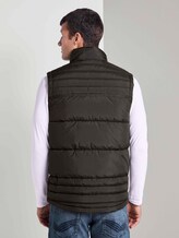 Steppweste mit Stehkragen - Männer - Shadow Olive Steppweste mit Stehkragen - Männer - Shadow Olive - 2 - TOM TAILOR
