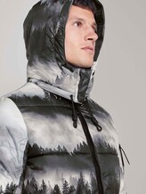 Pufferjacke mit Kapuze - Männer - foggy tree print Pufferjacke mit Kapuze - Männer - foggy tree print - 9 - TOM TAILOR