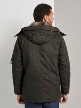 Winterparka mit Kordelzug - Männer - Shadow Olive Winterparka mit Kordelzug - Männer - Shadow Olive - 2 - TOM TAILOR