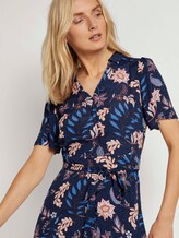 Wickelkleid mit Blumenmuster - Frauen - navy floral design Wickelkleid mit Blumenmuster - Frauen - navy floral design - 9 - TOM TAILOR