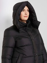 Langer Puffermantel mit hohem Kragen - Frauen - Deep Black Langer Puffermantel mit hohem Kragen - Frauen - Deep Black - 9 - My True Me