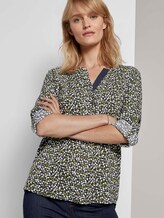 Gemusterte Henley-Bluse mit Turn-Ups - Frauen - navy green floral design Gemusterte Henley-Bluse mit Turn-Ups - Frauen - navy green floral design - 5 - TOM TAILOR