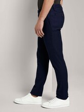 Gemusterte Tavis Slim Chinohose mit Struktur - Männer - blue two tone structure Gemusterte Tavis Slim Chinohose mit Struktur - Männer - blue two tone structure - 11 - TOM TAILOR