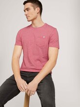Fein gestreiftes T-Shirt mit Brusttasche - Männer - powerful red yarn dye stripe Fein gestreiftes T-Shirt mit Brusttasche - Männer - powerful red yarn dye stripe - 9 - TOM TAILOR