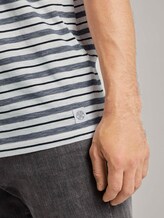 Bunt gestreiftes T-Shirt - Männer - offwhite navy stripes Bunt gestreiftes T-Shirt - Männer - offwhite navy stripes - 10 - TOM TAILOR
