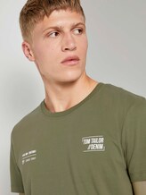 T-Shirt mit kleinem Schriftprint - Männer - Dry Greyish Olive T-Shirt mit kleinem Schriftprint - Männer - Dry Greyish Olive - 9 - TOM TAILOR Denim