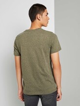 Meliertes T-Shirt mit V-Ausschnitt - Männer - dry greyish olive melange Meliertes T-Shirt mit V-Ausschnitt - Männer - dry greyish olive melange - 2 - TOM TAILOR Denim