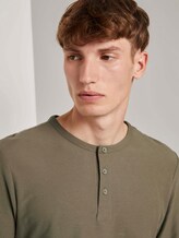 Strukturiertes Henley-Langarmshirt - Männer - Dry Greyish Olive Strukturiertes Henley-Langarmshirt - Männer - Dry Greyish Olive - 9 - TOM TAILOR Denim