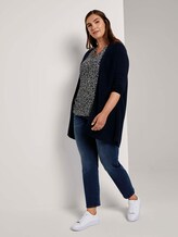 Gemusterte Henley-Bluse - Frauen - navy abstract leopard design Gemusterte Henley-Bluse - Frauen - navy abstract leopard design - 3 - My True Me