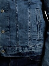 Trucker Jeansjacke im Used-Look - Männer - light stone wash denim Trucker Jeansjacke im Used-Look - Männer - light stone wash denim - 10 - TOM TAILOR