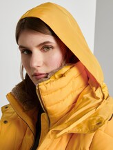 Puffer-Steppjacke mit Fellkragen - Frauen - star shine yellow Puffer-Steppjacke mit Fellkragen - Frauen - star shine yellow - 10 - TOM TAILOR