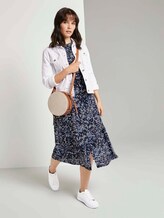 Gemustertes Midikleid mit Volants - Frauen - blue flower design Gemustertes Midikleid mit Volants - Frauen - blue flower design - 3 - TOM TAILOR