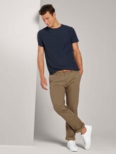 Travis regular Chinos with a belt - Men - bright brown cross design Travis regular Chinos with a belt - Men - bright brown cross design - 3 - TOM TAILOR