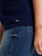 T-Shirt mit kleiner Stickerei - Frauen - Real Navy Blue T-Shirt mit kleiner Stickerei - Frauen - Real Navy Blue - 10 - TOM TAILOR Denim