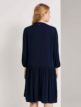 Geknöpftes Minikleid mit Volant - Frauen - Real Navy Blue Geknöpftes Minikleid mit Volant - Frauen - Real Navy Blue - 2 - TOM TAILOR Denim
