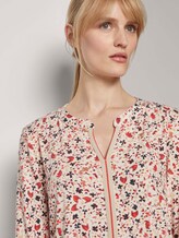 Gemustertes Henley-Shirt mit Tape-Einsatz - Frauen - beige flower design Gemustertes Henley-Shirt mit Tape-Einsatz - Frauen - beige flower design - 9 - TOM TAILOR
