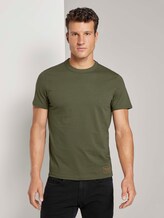 Basic T-Shirt mit Ripp-Blende - Männer - Olive Night Green Basic T-Shirt mit Ripp-Blende - Männer - Olive Night Green - 1 - TOM TAILOR
