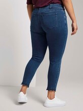 Skinny Jeans mit Spitzendetails - Frauen - random bleached blue denim Skinny Jeans mit Spitzendetails - Frauen - random bleached blue denim - 2 - My True Me