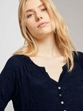 Crincle Shirt mit Henley-Ausschnitt - Frauen - Sky Captain Blue Crincle Shirt mit Henley-Ausschnitt - Frauen - Sky Captain Blue - 9 - TOM TAILOR