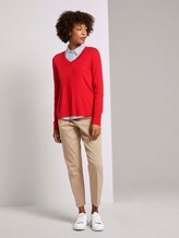 Fließendes Shirt mit Ripp-Bündchen - Frauen - Molten Lava Red Fließendes Shirt mit Ripp-Bündchen - Frauen - Molten Lava Red - 3 - Mine to five