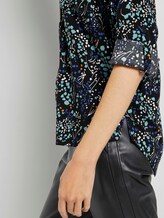 Gemusterte Henley Bluse - Frauen - black floral design Gemusterte Henley Bluse - Frauen - black floral design - 10 - TOM TAILOR