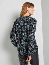 Gemusterte Henley Bluse - Frauen - black floral design Gemusterte Henley Bluse - Frauen - black floral design - 2 - TOM TAILOR