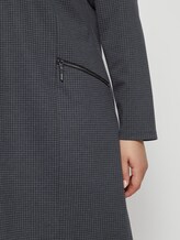 Curvy - Jerseykleid im Hahnentrittmuster - Frauen - grey houndtooth check Curvy - Jerseykleid im Hahnentrittmuster - Frauen - grey houndtooth check - 10 - My True Me