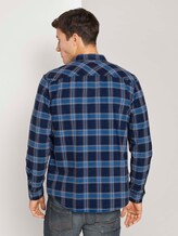 Kariertes Hemd mit Brusttasche - Männer - blue indigo washed shirt Kariertes Hemd mit Brusttasche - Männer - blue indigo washed shirt - 2 - TOM TAILOR