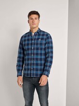 Kariertes Hemd mit Brusttasche - Männer - blue indigo washed shirt Kariertes Hemd mit Brusttasche - Männer - blue indigo washed shirt - 5 - TOM TAILOR