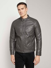 Bikerjacke mit Stehkragen aus Lederimitat - Männer - stone grey fake leather Bikerjacke mit Stehkragen aus Lederimitat - Männer - stone grey fake leather - 1 - TOM TAILOR