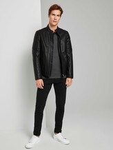 Basic Shirt mit V-Ausschnitt - Männer - Dark Grey Melange Basic Shirt mit V-Ausschnitt - Männer - Dark Grey Melange - 3 - TOM TAILOR
