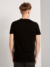T-Shirt mit V-Ausschnitt - Männer - Black T-Shirt mit V-Ausschnitt - Männer - Black - 2 - TOM TAILOR Denim