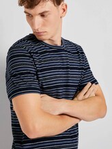 T-Shirt mit Streifenmuster - Männer - navy stripe mix jacquard T-Shirt mit Streifenmuster - Männer - navy stripe mix jacquard - 9 - TOM TAILOR Denim
