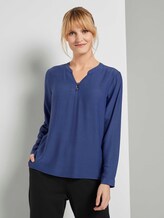 Basic Bluse mit Knopfdetails - Frauen - deep ultramarine blue Basic Bluse mit Knopfdetails - Frauen - deep ultramarine blue - 1 - TOM TAILOR