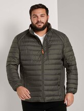Hybrid Steppjacke mit Stehkragen - Männer - Shadow Olive Hybrid Steppjacke mit Stehkragen - Männer - Shadow Olive - 1 - Men Plus