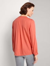Pleated blouse made with LENZINGTM ECOVEROTM - Women - strong peach tone Pleated blouse made with LENZINGTM ECOVEROTM - Women - strong peach tone - 2 - TOM TAILOR