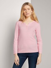 Gestreiftes Henley Shirt mit Bio-Baumwolle - Frauen - offwhite peach small stripe Gestreiftes Henley Shirt mit Bio-Baumwolle - Frauen - offwhite peach small stripe - 1 - TOM TAILOR