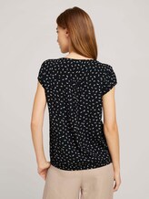 patterned blouse with a turn-down collar - Women - black geometrical design patterned blouse with a turn-down collar - Women - black geometrical design - 2 - TOM TAILOR