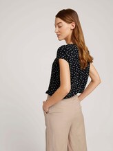 patterned blouse with a turn-down collar - Women - black geometrical design patterned blouse with a turn-down collar - Women - black geometrical design - 5 - TOM TAILOR