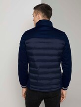 Hybrid Steppjacke mit Stehkragen - Männer - Sky Captain Blue Hybrid Steppjacke mit Stehkragen - Männer - Sky Captain Blue - 2 - TOM TAILOR