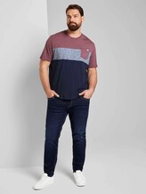 Blockstreifen T-Shirt mit Brusttasche - Männer - Dusty Wildberry Red Blockstreifen T-Shirt mit Brusttasche - Männer - Dusty Wildberry Red - 3 - Men Plus