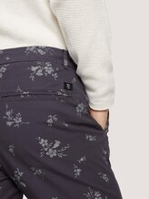 Chino Slim Shorts - Männer - navy shredded flower print Chino Slim Shorts - Männer - navy shredded flower print - 10 - TOM TAILOR Denim
