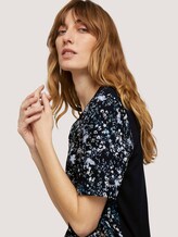 Loose Fit T-Shirt mit Stoffmix - Frauen - navy yellow flower design Loose Fit T-Shirt mit Stoffmix - Frauen - navy yellow flower design - 9 - TOM TAILOR