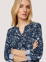 gemusterte Bluse mit Henleyausschnitt - Frauen - navy yellow flower design gemusterte Bluse mit Henleyausschnitt - Frauen - navy yellow flower design - 9 - TOM TAILOR