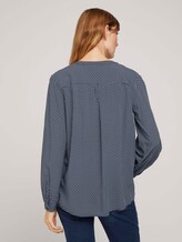 gemusterte Bluse mit LENZING™ ECOVERO™ und Knopfleiste - Frauen - navy geometrical design gemusterte Bluse mit LENZING™ ECOVERO™ und Knopfleiste - Frauen - navy geometrical design - 2 - TOM TAILOR